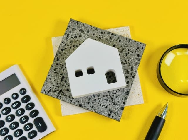 親が施設に入った実家の4つの選択肢