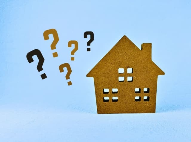 親が施設に入ったら実家はどうする？